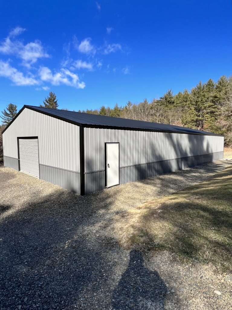 40’x72’x10’ Two Tone Metal Building - Prestige Steel Structures