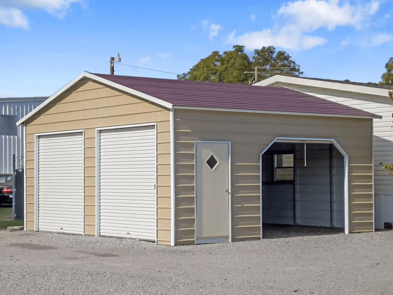 Simple and clean metal garage 