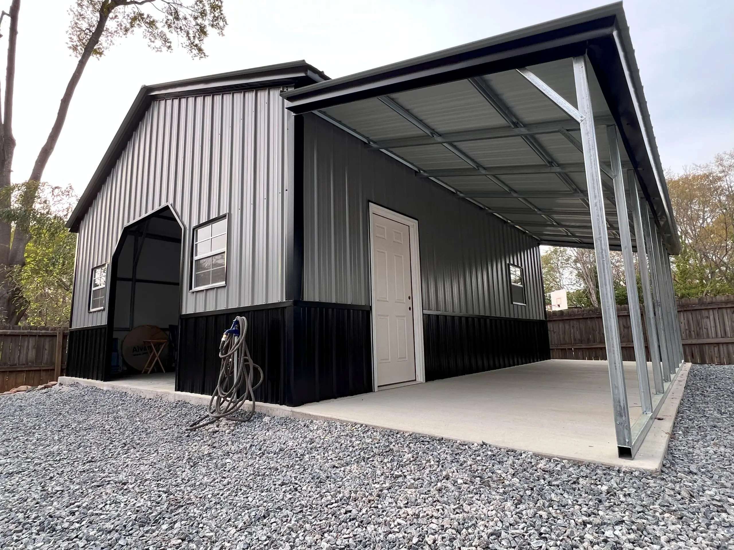 Modern utility steel buildings for storage purposes 