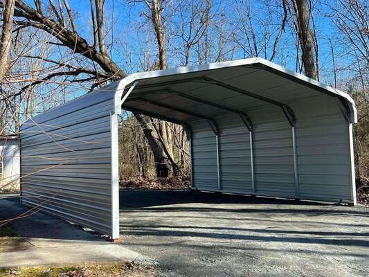 A Well-Designed Metal Carport